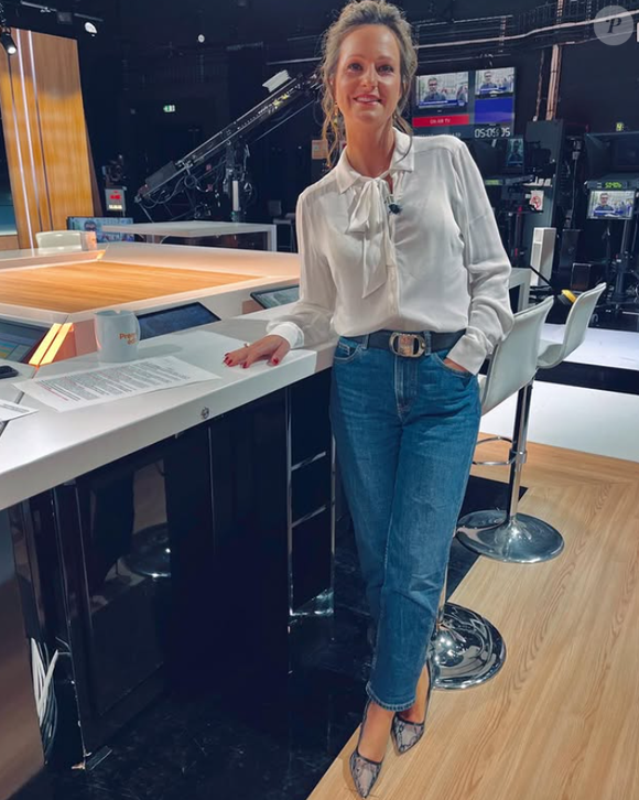 Et qui présente désormais les journaux télévisés de 9h30, 10h30 et 11h30, toujours sur BFMTV.

Pauline Pioche, journaliste de BFMTV.