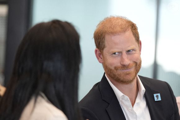 Le prince Harry reviendra-t-il prochainement au Royaume-Uni ? 

Le duc de Sussex lors d'une visite pour participer à une table ronde sur l'impact positif de l'action sociale sur la santé mentale avec quatre jeunes impliqués dans le Prix Diana, à Salisbury Square, au centre de Londres. © PA Photos/ABACA
