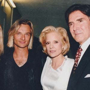 David Hallyday, Estelle Lefébure, Sylvie Vartan et Tony Scotti.

© Bestimage