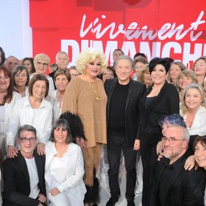 Une émission qui promet !

Exclusif - Zize, Liane Foly, Michel Drucker et les Choeurs de France lors de l'enregistrement de l'émission Vivement dimanche au studio Rive Gauche, presentée par Michel Drucker, diffusion sur France 3 le 2 février 2025. © Guillaume Gaffiot/Bestimage