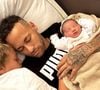 Il en a déjà deux

Neymar, Instagram