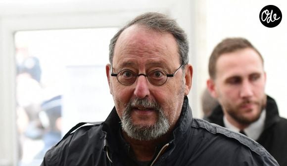 Jean Reno lors de la 164ème vente des Hospices de Beaune sous les Halles de Beaune le 17 novembre 2024. © Romain Doucelin / Bestimage