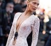 Pour la montée des marches du film " La bataille de Gaulle : L'âge de fer "


Bella Hadid - Montée des marches du film " La bataille de Gaulle : L'âge de fer " lors du 79ème Festival International du Film de Cannes. © Jacovides-Moreau / Bestimage