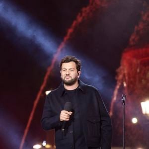 Claudio Capéo lors de l'enregistrement de "La Grande Soirée du 31 de Paris", diffusée le 31 décembre sur France 2, sur la place de la Concorde à Paris, le 24 novembre 2025.

Guebey-Tribeca/Bestimage