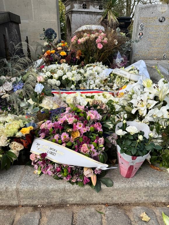 Illustration de la tombe de Michel Blanc au cimetière du Père-Lachaise à Paris le 14 octobre 2024. © Cristophe Clovis/Bestimage