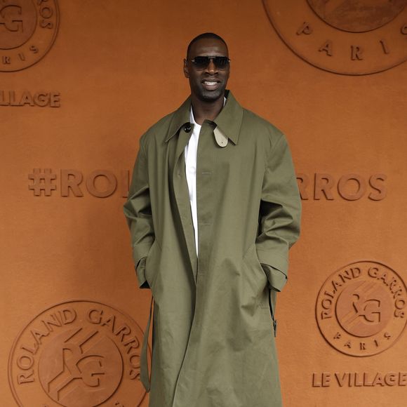 Omar Sy lors des Internationaux de France de tennis de Roland-Garros 2025, à Paris, en France, le 7 juin 2025. 

© Cyril Moreau / Bestimage