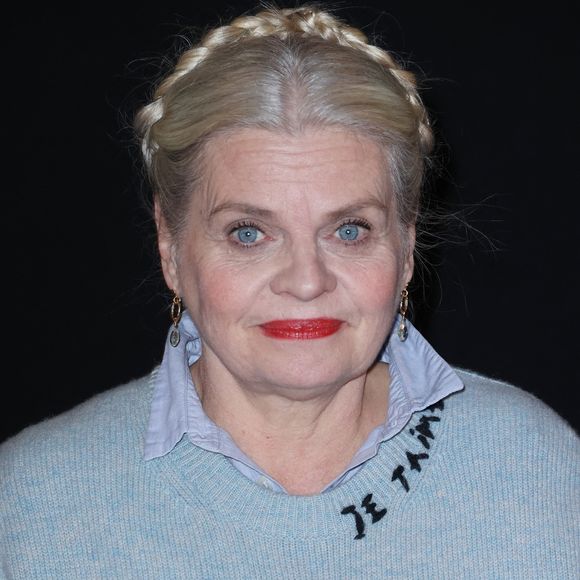 "Je sais que c’est toi qui as besoin de force aujourd’hui." lui a-t-il lancé durant l'émission "C à vous" 

Isabelle Nanty assiste à la première de Je ne suis pas un Heros à l'UGC Cine Cite Bercy à Paris, France, le 07 novembre 2023. Photo de Jerome Dominé/ABACAPRESS.COM
