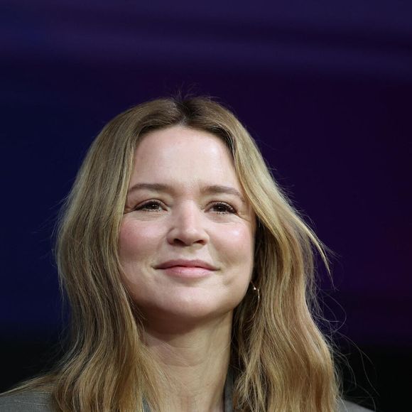 Virginie Efira a opté pour un magnifique hôtel de luxe appelé le Heritage Le Telfair Golf and Wellness Resort.

Virginie Efira lors d'une conversation avec V.Efira et C.Mastroianni dans le cadre de la 22ème édition du Festival International du Film de Marrakech, Maroc, le 30 novembre 2025. © Dominique Jacovides/Bestimage