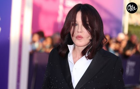 L'actrice était poursuivie pour une domiciliation fiscale présumée fictive au Portugal, un compte américain non déclaré et une donation de deux millions d'euros dissimulée sous la forme d'un prêt.

Isabelle Adjani à la cérémonie de clôture de la 50ème édition du Festival du Cinéma américain à Deauville.

© Denis Guignebourg / Bestimage