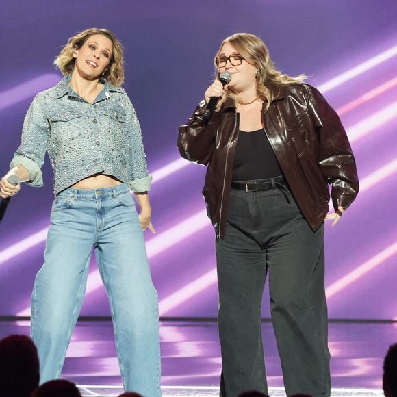 Exclusif - Lorie  (Laure Pester ), Lola Dubini lors de l'enregistrement de l'émission "Nos voix pour toutes" au profit de la Fondation des femmes à l’Adidas Arena diffusée sur TMC le 25 novembre 2025, à Paris, France, le 19 novembre 2025. © Guirec-Moreau/Bestimage