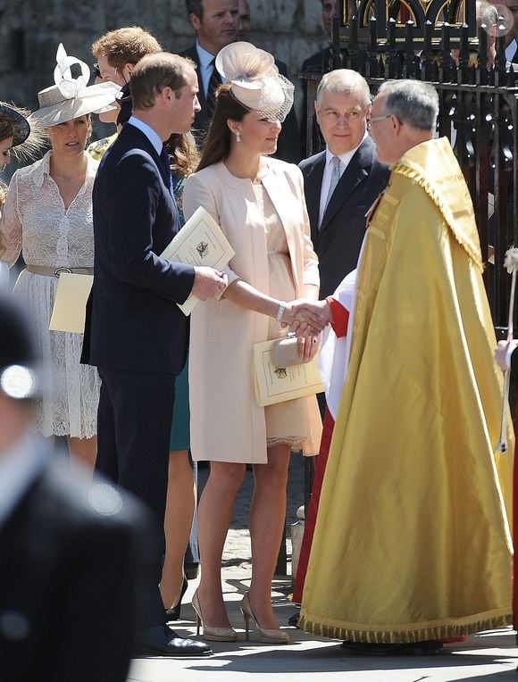 Le prince William d'Angleterre, Kate Catherine Middleton (enceinte), duchesse de Cambridge, et le prince Andrew   - 60eme anniversaire du couronnement de la reine Elisabeth II d'Angleterre en l'abbaye de Westminster à Londres le 4 juin 2013.