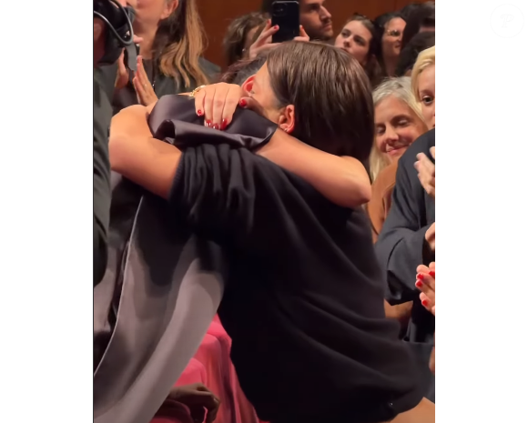 À l'issue de la projection, le film a été salué par une belle standing ovation.

François Civil et Adèle Exarchopoulos sont venus soutenir Géraldine Nakache au Festival de Cannes.