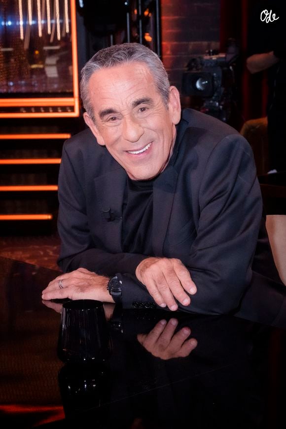 Thierry Ardisson lors de l'enregistrement de l'émission "On Est En Direct (OEED)", présentée par L.Ruquier et L.Salamé, et diffusée en direct le 30 avril sur France 2.

© Jack Tribeca / Bestimage