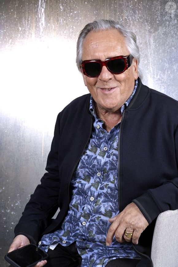 Exclusif - Portrait de Gilbert Montagné lors de l'enregistrement de l'émission "Chez Jordan de Luxe" à Paris. Le 30 septembre 2024
© Cédric Perrin / Bestimage