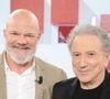L'animateur pourra aussi compter sur la présence du chef Philippe Etchebest. 

Exclusif - Philippe Etchebest et Michel Drucker lors de l'enregistrement de l'émission Vivement dimanche au studio Rive gauche, présentée par M.Drucker, diffusée sur France 3 le 17 mai 2026, à Paris, France, le 21 avril 2026. © Guillaume Gaffiot/Bestimage