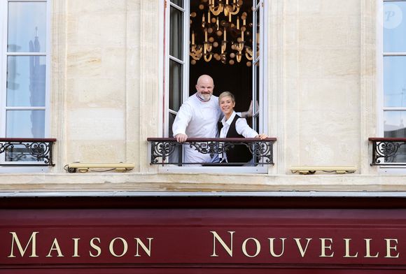 Exclusif - Le célèbre chef étoilé Philippe Etchebest et sa femme Dominique ouvrent un nouveau restaurant "La maison Nouvelle" dans le quartier très branché des Chartrons à Bordeaux, France, le 21 janvier 2022. © Fabien Cottereau/Bestimage