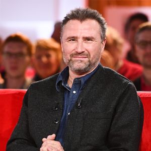 Exclusif - Alexandre Brasseur - Enregistrement de l'émission Vivement dimanche en hommage à Claude Brasseur, le 28 janvier 2024. 

© Guillaume Gaffiot/Bestimage