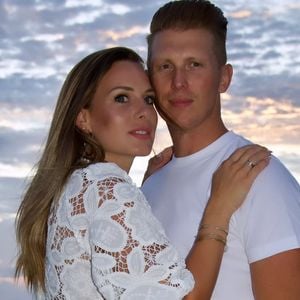 Il s'agit d'une pièce spécialement conçue pour le bien-être de ses enfants.

Camille avec son ex mari Nicolas Santoro. 
Instagram @madame.santoro