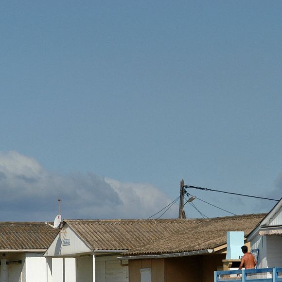 Gruissan (11) : Plage des Chalets. Cette plage a servi de décor au célèbre film 37,2° le matin de Jean-Jacques Beineix avec Jean-Hugues Anglade et Béatrice Dalle. Les chalets
ANDBZ/ABACA