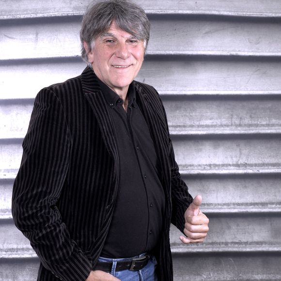 Portrait de Tex à Paris, le 16 novembre 2025.
© Cédric Perrin/Bestimage