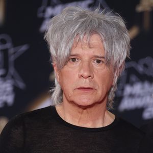 Nicola Sirkis avait un frère jumeau, Stéphane, mort il y a 26 ans.
Nicola Sirkis du groupe Indochine - Photocall de la 26ème édition des NRJ Music Awards au palais des festivals de Cannes, France. © Guignebourg-Bebert/Bestimage