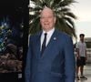 Une réputation de gardien du temple qui a piqué la curiosité du prince monégasque en personne.

Le prince Albert II de Monaco - Vernissage de l'exposition du prix photographique environnemental à Monaco, le 28 mai 2026.
© Claudia Albuquerque / Bestimage