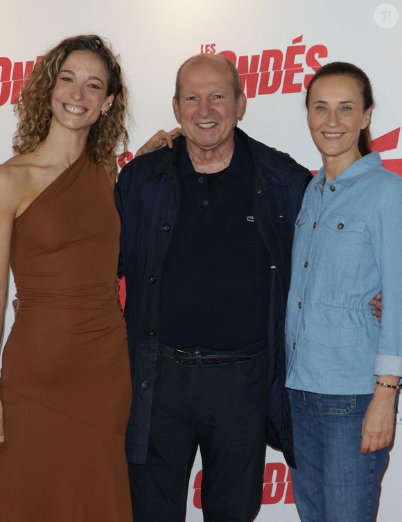 Olivia Courbis, Rolland Courbis et Clara Paban Courbis - Avant-première du film "Les Condés" au cinéma UGC Bercy à Paris