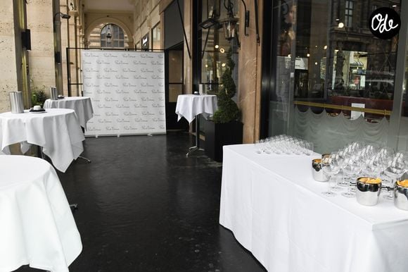 Exclusif - Atmosphère lors de la soirée d'inauguration de la brasserie Paul Bocuse dans l'hôtel du Louvre, dans le 1er arrondissement de Paris, France, le 12 septembre 2019.© Coadic Guirec/Bestimage