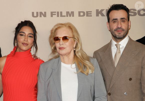 Leila Bekhti, Sylvie Vartan et Jonathan Cohen - Avant-première du film "Ma Mère, Dieu et Sylvie Vartan" au cinéma Pathé Palace à Paris le 17 mars 2025. © Coadic Guirec/Bestimage