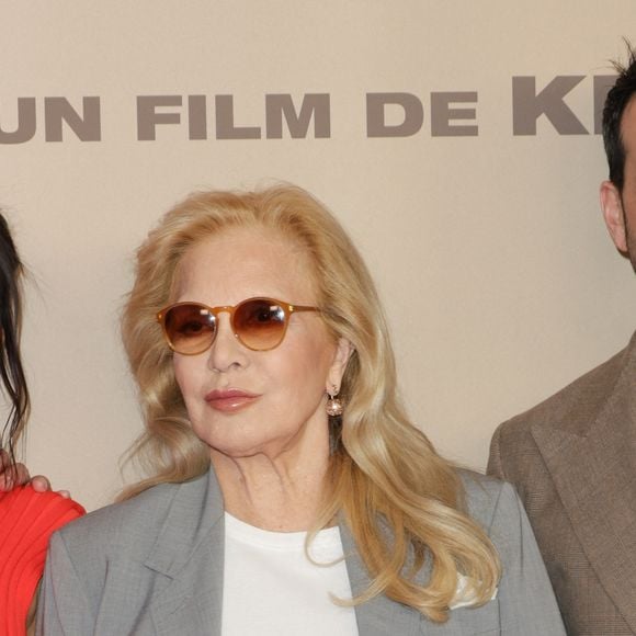 Leila Bekhti, Sylvie Vartan et Jonathan Cohen - Avant-première du film "Ma Mère, Dieu et Sylvie Vartan" au cinéma Pathé Palace à Paris le 17 mars 2025. © Coadic Guirec/Bestimage