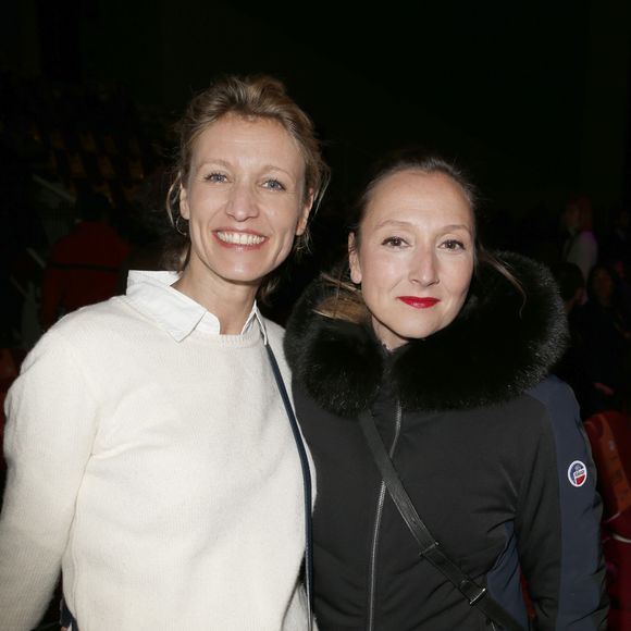 Alexandra et Audrey Lamy lors d Festival du film de comédie à l'Alpe d'Huez, France, le 20 janvier 2017. 

Photo : Christophe Aubert / Bestimage