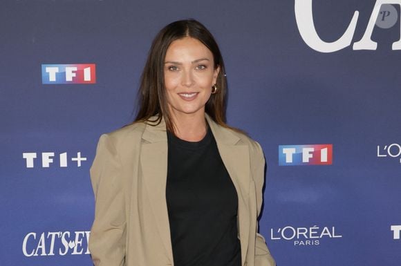 Mais elle s'est dévoilée en train de l'embrasser ou presque
Ines Vandamme - Avant-première de la nouvelle fiction de TF1 "Cat's Eyes" à la Seine Musicale à Paris le 9 octobre 2024. © Coadic Guirec/Bestimage