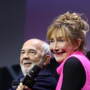 Gérard Jugnot, Marie-Anne Chazel durant l'hommage à Michel Blanc lors de la cérémonie d'ouverture de la 28ème édition du festival International du Film de Comédie à l'Alpe d'Huez le 13 janvier 2025.

© Dominique Jacovides / Bestimage