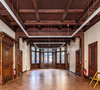 Son futur propriétaire n’est pas encore connu, tandis que le bâtiment conserve plusieurs éléments remarquables, comme son grand escalier, ses parquets, ses cheminées et ses verrières.

L'hôtel particulier Haviland en vente sur Leboncoin.