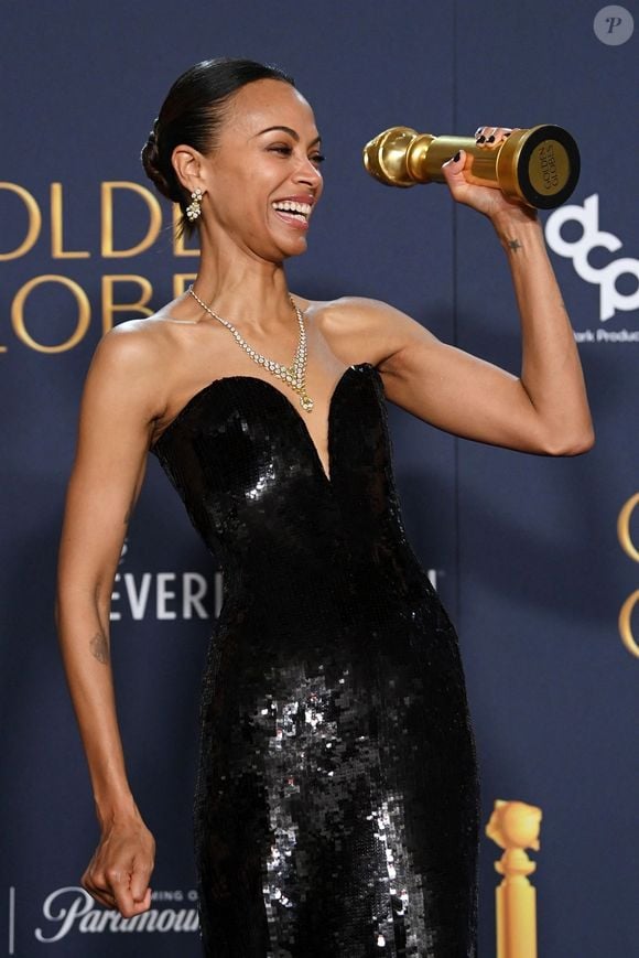 L’actrice Zoe Saldana a remporté le trophée du meilleur second rôle - Beverly Hills, CA  - 82nd Annual Golden Globe Awards