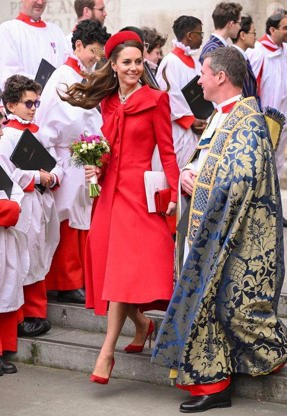 Le prince William, prince de Galles, et Catherine (Kate) Middleton, princesse de Galles, à la sortie de l'abbaye de Westminster lors du "Commonwealth Day 2025", le 10 mars 2025. ©Backgrid UK/ Bestimage