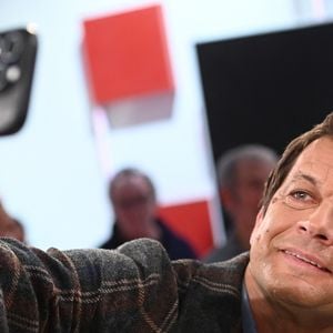 Exclusif - Laurent Mariotte lors de l'enregistrement de l'émission Vivement dimanche au studio Rive gauche, présentée par M. Drucker, diffusée sur France 3, le 1er mars 2026, à Paris, France, le 18 février 2026. © Guillaume Gaffiot/Bestimage