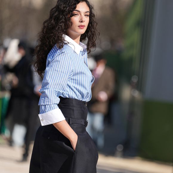 Deva Cassel assiste au défilé Christian Dior lors de la Semaine de la Mode Parisienne Vêtement Femme Automne/Hiver 2026-2027 le 3 mars 2026 à Paris, France. © Lucia Sabatelli/Bestimage