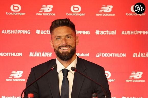 Le footballeur s'est confié sur son amour pour sa ville préférée à l'étranger où il compte s'installer définitivement pour y voir grandir ses quatre enfants aux côtés de son épouse Jennifer.

Olivier GIROUD (LOSC Lille) lors de la présentation officielle au Domaine de Luchin centre d'entrainement du LOSC, le 2 juillet 2025 © Laurent Sanson / PsnewZ /Bestimage