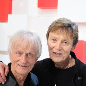 Exclusif - Dave et son mari Patrick Loiseau - Enregistrement de l'émission "Vivement dimanche" au studio Gabriel à Paris, le 17 avril 2024, présentée par M.Drucker, et diffusée le 28 avril 2024 sur France 3.
© Guillaume Gaffiot / Bestimage