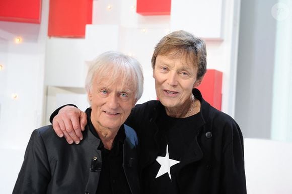 Exclusif - Dave et son mari Patrick Loiseau - Enregistrement de l'émission "Vivement dimanche" au studio Gabriel à Paris, le 17 avril 2024, présentée par M.Drucker, et diffusée le 28 avril 2024 sur France 3.
© Guillaume Gaffiot / Bestimage