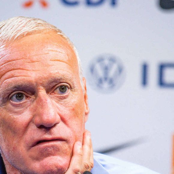 “Vous n’êtes pas sérieux de me poser une question comme ça ?”, s’insurge le sélectionneur

Le sélectionneur de l'équipe de France Didier Deschamps en conférence de presse avant les deux matches de Ligue des nations contre l’Italie et la Belgique au centre National du Football de Clairefontaine-en-Yvelines, France, le 2 septembre 2024. © Baptiste Autissier/Panoramic/Bestimage
