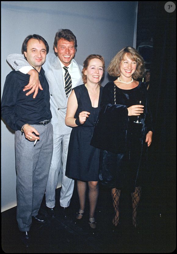 Archives : Nathalie Baye et Johnny Hallyday à Paris en 1983
BERTRAND RINDOFF PETROFF / BESTIMAGE