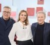 Laurent Ruquier, Léa Salamé et Michel Drucker lors de l'enregistrement de l'émission « Vivement dimanche » au studio Rive Gauche, présentée par M. Drucker, diffusée sur France 3, à Paris, France. © Guillaume Gaffiot/Bestimage
