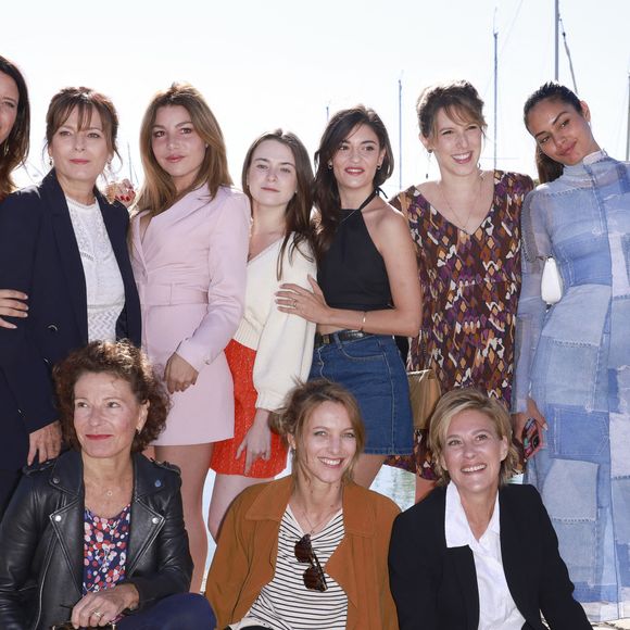 Anne Decis, Lola Marois,  Marie Mallia, Eleonore Sarrazin,Cécilia Hornus, Léa François, Horya Benabet, Sylvie Flepp, Elodie Varlet, Caroline Riou, Marie Réache
PLUS BELLE LA VIE 
Le festival de fiction TV de La Rochelle samedi 17 septembre 2022. © Christophe Aubert via Bestimage