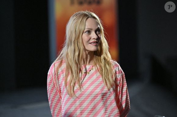 Vanessa Paradis tient une Masterclass lors du 16e Festival du film Lumière à Lyon, France, le 13 octobre 2024. Photo by Julien Reynaud/APS-Medias/ABACAPRESS.COM
