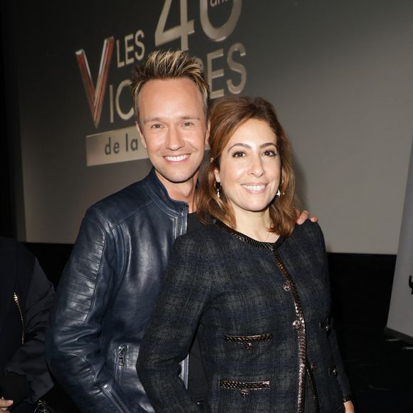 Cyril Féraud et Léa Salamé lors de la conférence de presse à l'occasion des quarante ans des Victoires de la Musique dans les locaux de France Télévisions le 13 janvier 2025 en présence des révélations masculines et féminines de l'année. Crédit Coadic Guirec / Bestimage