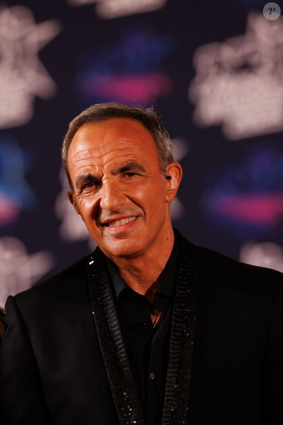 Nikos Aliagas participe à la 27ème édition des NRJ MUSIC AWARDS au Palais des Festivals le 31 octobre 2025 à Cannes, France.  Photo par Anne Barson/ABACAPRESS.COM