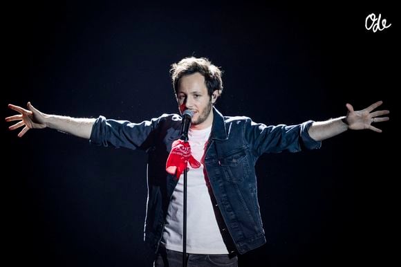 Vianney lors des 39e Victoires de la Musique à la Seine Musicale à Paris, le 7 février 2024
© Cyril Moreau / Bestimage