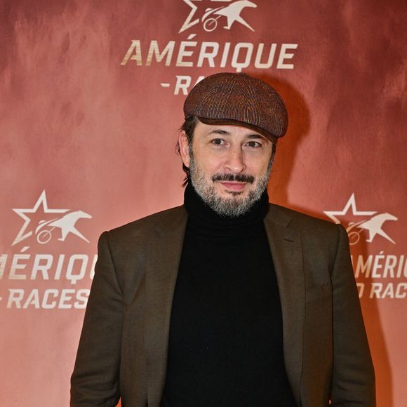 En effet, Mélanie Laurent avait quitté ses parents pour s'installer avec lui, à 18 ans seulement

Michaël Cohen - 104ème édition du Prix d'Amérique 2025 à l'hippodrome Paris-Vincennes le 26 janvier 2025. © Christian Liewig/Bestimage